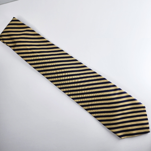 BROOKS BROTHERS MAKERS Goldish Yellow/Blue Silk Tie. - Picture 7 of 7